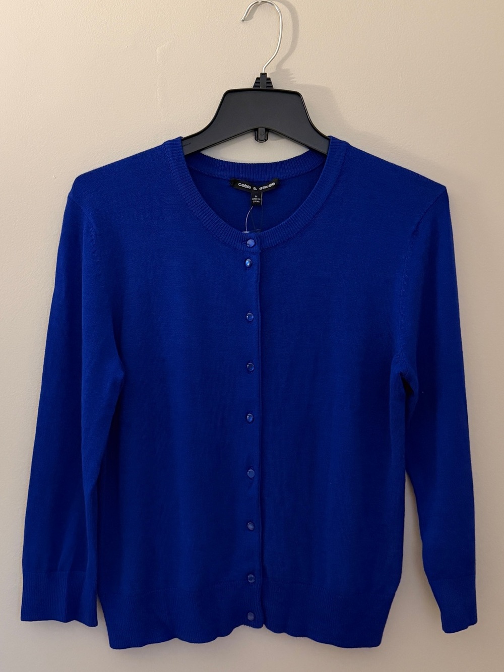 Cable & Gauge Women’s Royal Blue Button Cardigan Sweater Medium NWT